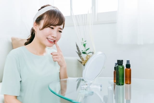 しみる　知覚過敏　女性